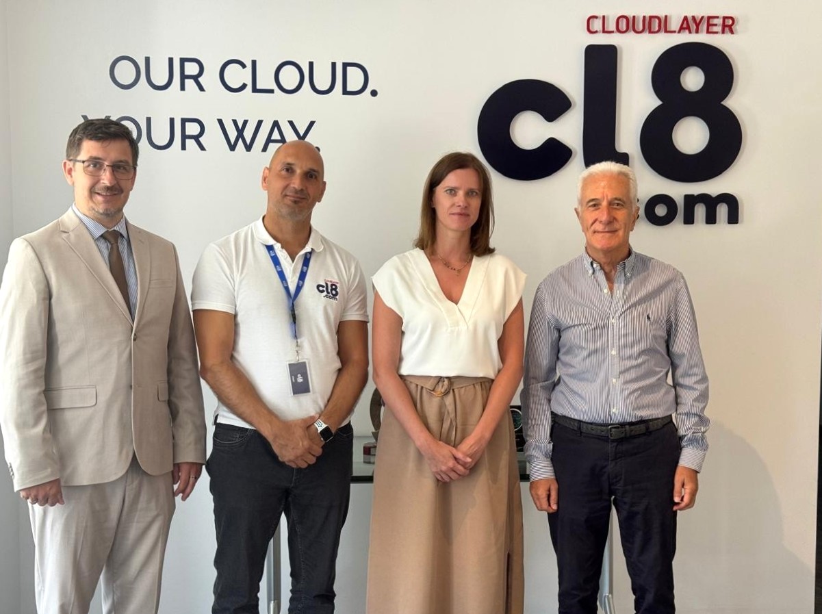 polish-embassy-officials-visit-cl8-featured-image